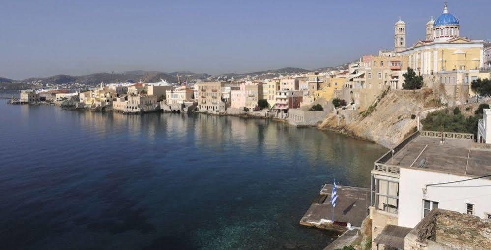 Sea Colours Rooms & Apartments Ermoupoli Exterior foto